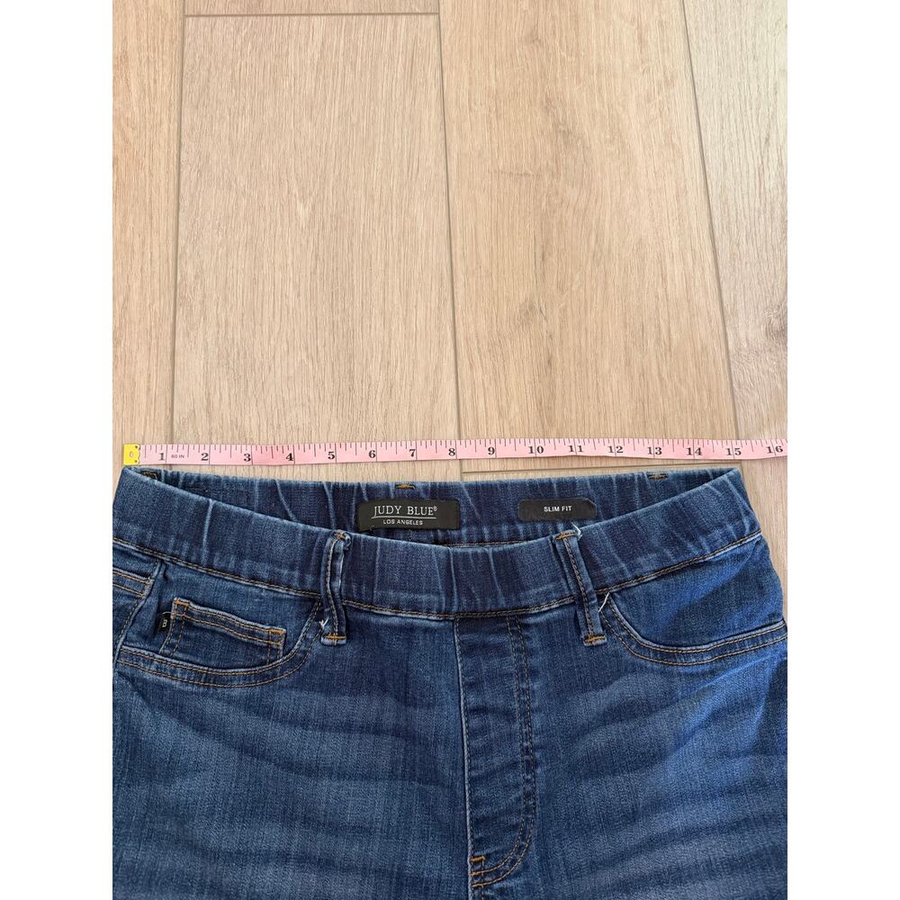 Judy Blue Women's Dark Wash Slim Fit Jean Sz 11/30 - Picture 6 of 8